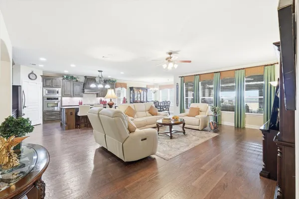 Property Slideshow image 2 of 39 | 1439 harbor springs dr, Frisco, TX, 75036