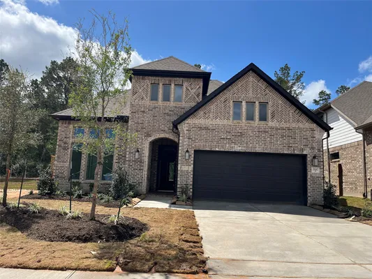 Property Slideshow image 2 of 20 | 26147 treetop terrace ln, Montgomery, TX, 77316