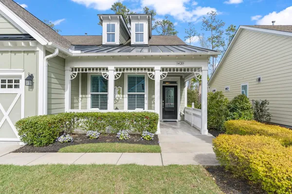 Property Slideshow image 2 of 50 | 1420 suncrest dr, Myrtle Beach, SC, 29577