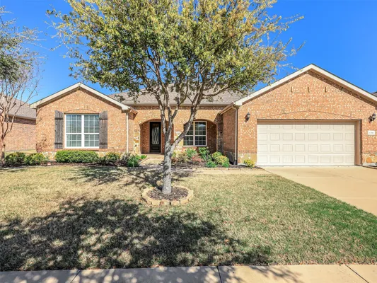 Property Slideshow image 2 of 37 | 6798 catalina ln, Frisco, TX, 75036