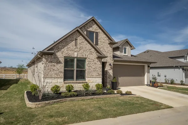 Property Slideshow image 2 of 40 | 11608 iron bark dr, Denton, TX, 76207