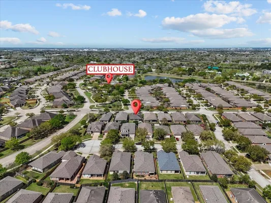 Property Slideshow image 3 of 41 | 709 pienza ln, League City, TX, 77573