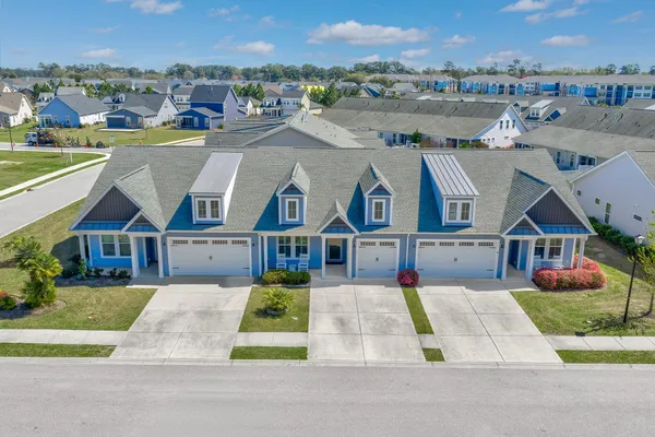 Property Slideshow image 3 of 70 | 190 goldenrod cir 10-b, Little River, SC, 29566