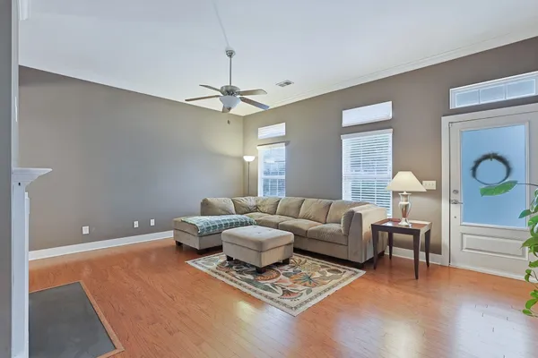Property Slideshow image 3 of 36 | 1516 waverly ave, Myrtle Beach, SC, 29577
