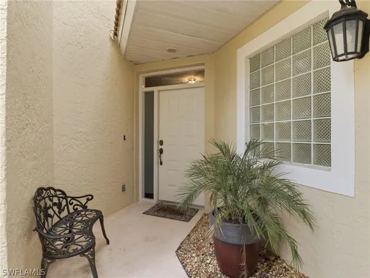 Property Slideshow image 2 of 30 | 88 silver oaks cir 4-101, Naples, FL, 34119