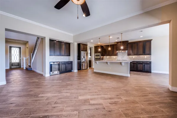 Property Slideshow image 2 of 37 | 11901 southerland dr, Denton, TX, 76207