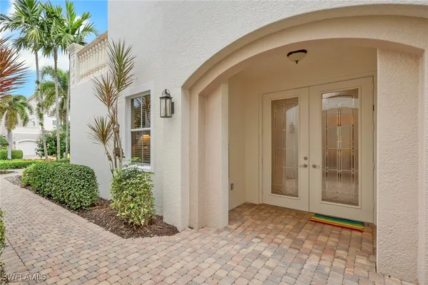 Property Slideshow image 2 of 44 | 517 avellino isles cir 101, Naples, FL, 34119