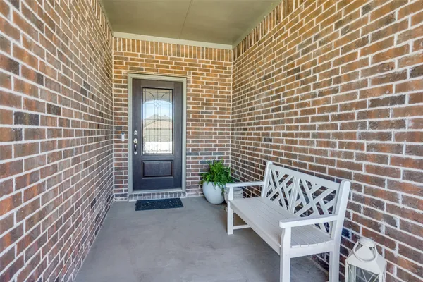 Property Slideshow image 2 of 28 | 424 long pines dr, Mckinney, TX, 75071