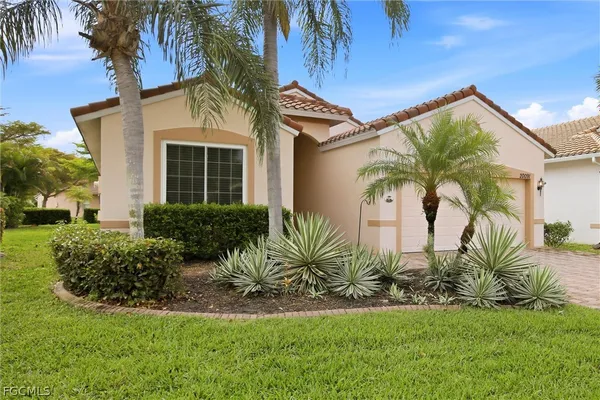 Property Slideshow image 2 of 49 | 20091 ballylee ct, Estero, FL, 33928