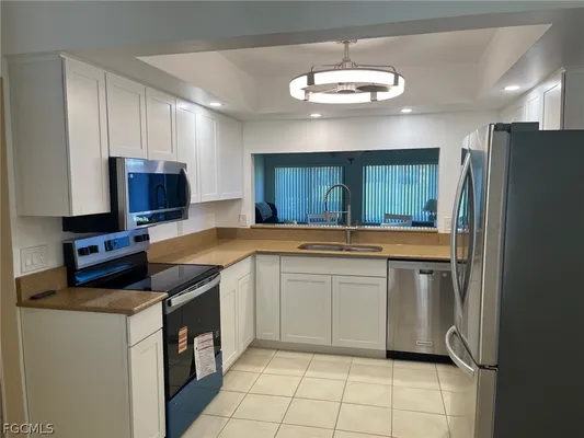 Property Slideshow image 2 of 42 | 1784 augusta dr 101, Fort Myers, FL, 33907