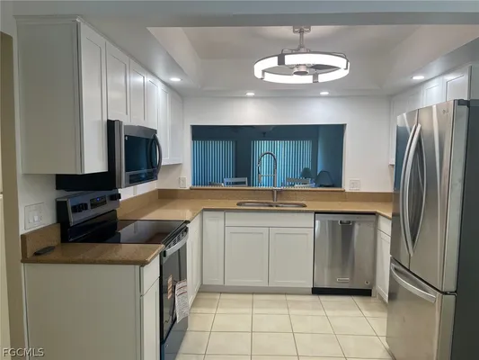 Property Slideshow image 3 of 42 | 1784 augusta dr 101, Fort Myers, FL, 33907