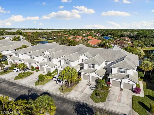 Property Slideshow image 2 of 50 | 8340 whisper trace way f105, Naples, FL, 34114