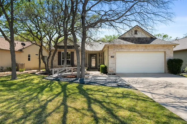 Property Slideshow image 2 of 38 | 103 harness ln, Georgetown, TX, 78633