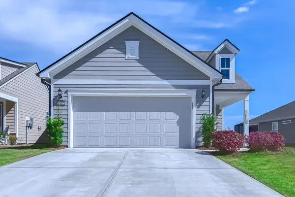 Property Slideshow image 3 of 58 | 1352 littleleaf loop, North Myrtle Beach, SC, 29582