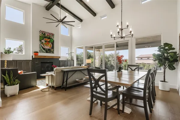 Property Slideshow image 2 of 24 | 134 lucia ct, Horseshoe Bay, TX, 78657