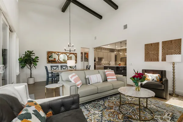 Property Slideshow image 3 of 24 | 134 lucia ct, Horseshoe Bay, TX, 78657