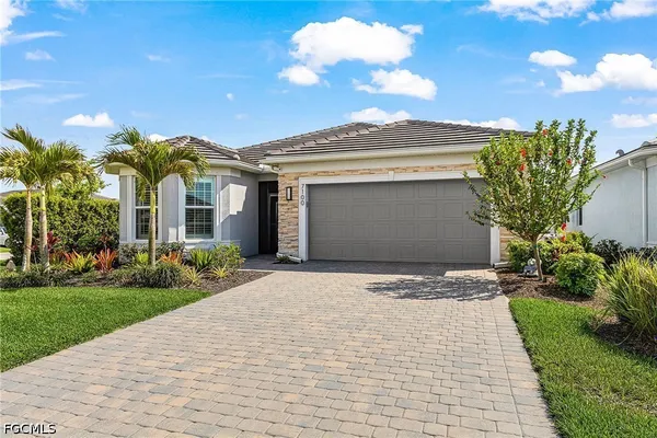 Property Slideshow image 3 of 35 | 7100 del webb oak creek blvd, North Fort Myers, FL, 33917