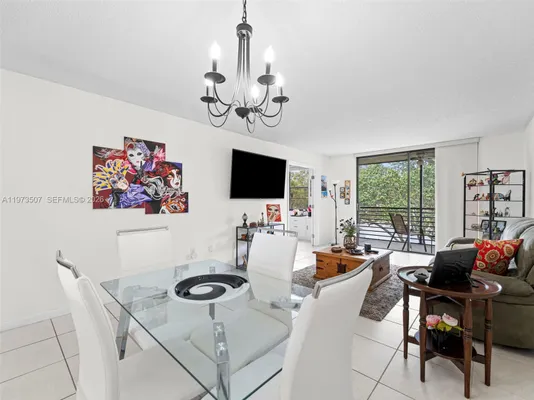 Property Slideshow image 3 of 48 | 901 colony point cir 304, Pembroke Pines, FL, 33026