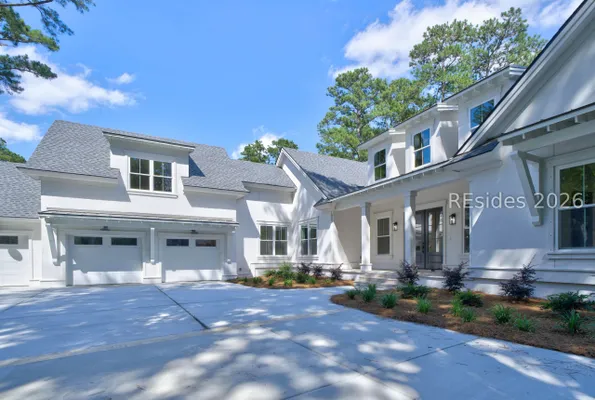 Property Slideshow image 3 of 93 | 740 colonial dr, Hilton Head Island, SC, 29926