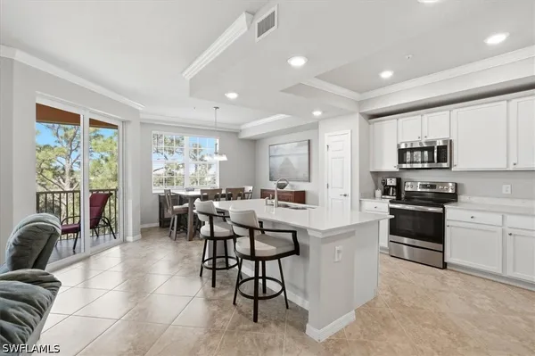 Property Slideshow image 2 of 27 | 10720 palazzo way 302, Fort Myers, FL, 33913