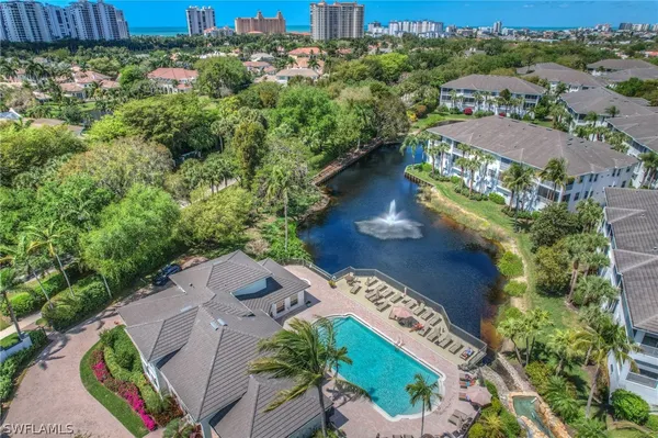 Property Slideshow image 2 of 26 | 820 bentwater cir 101, Naples, FL, 34108