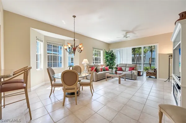 Property Slideshow image 3 of 26 | 820 bentwater cir 101, Naples, FL, 34108
