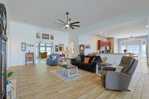 Property Slideshow image 2 of 52 | 604 merton ct, Myrtle Beach, SC, 29579