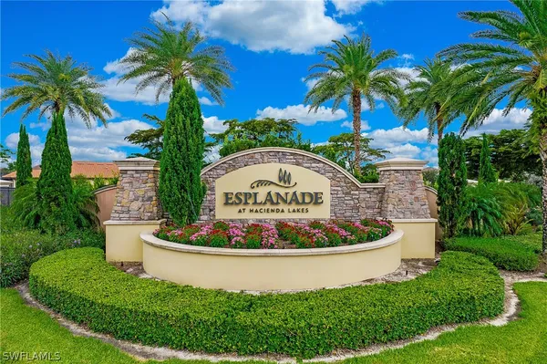 Property Slideshow image 2 of 50 | 8591 maggiore ct, Naples, FL, 34114