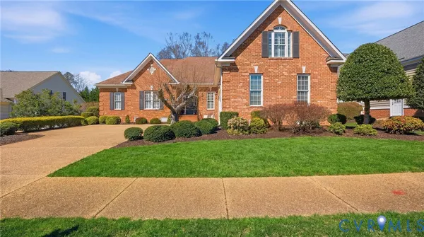 Property Slideshow image 2 of 40 | 228 beeston flds, Williamsburg, VA, 23188