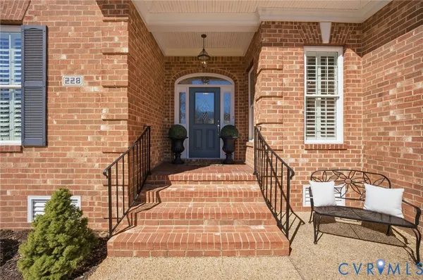 Property Slideshow image 3 of 40 | 228 beeston flds, Williamsburg, VA, 23188