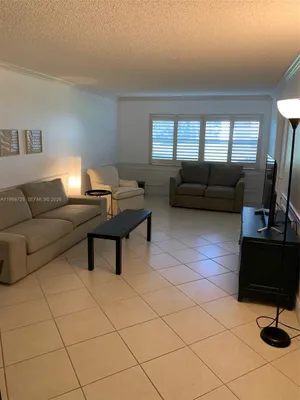 Property Slideshow image 2 of 17 | 4801 martinique pl h1, Coconut Creek, FL, 33066