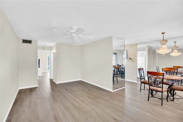 Property Slideshow image 2 of 29 | 18 vista gardens trl 205, Vero Beach, FL, 32962