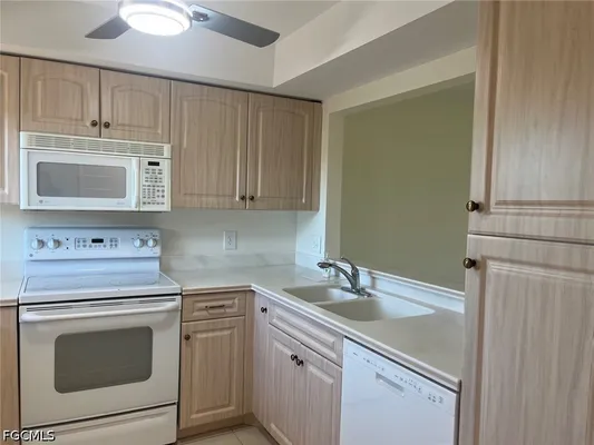 Property Slideshow image 2 of 36 | 7402 lake breeze dr 202, Fort Myers, FL, 33907