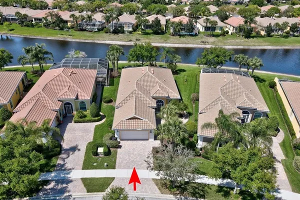 Property Slideshow image 2 of 36 | 5137 formosa cir, Vero Beach, FL, 32967