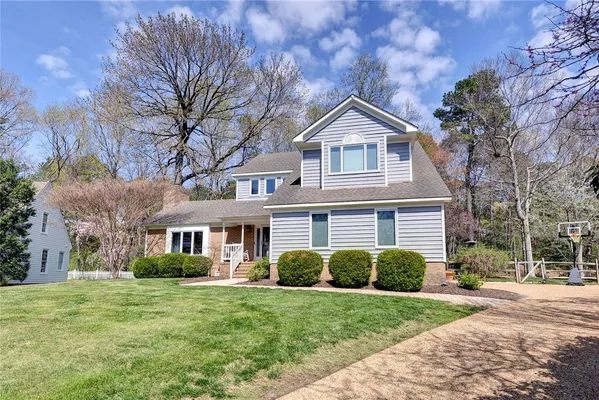 Property Slideshow image 3 of 40 | 125 peter lyall, Williamsburg, VA, 23185