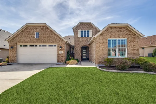 Property Slideshow image 3 of 33 | 12521 pumice ln, Denton, TX, 76207
