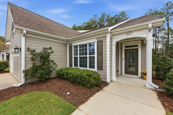 Property Slideshow image 2 of 42 | 2017 suncrest dr, Myrtle Beach, SC, 29577