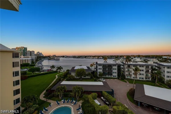 Property Slideshow image 2 of 24 | 3410 gulf shore blvd 701, Naples, FL, 34103