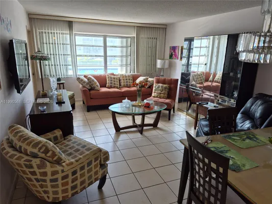 Property Slideshow image 3 of 14 | 330 se 2nd st 202e, Hallandale Beach, FL, 33009