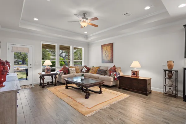 Property Slideshow image 2 of 33 | 818 haystack creek trl, Georgetown, TX, 78633