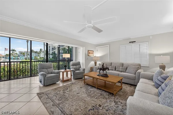 Property Slideshow image 2 of 24 | 2900 gulf shore blvd 110, Naples, FL, 34103