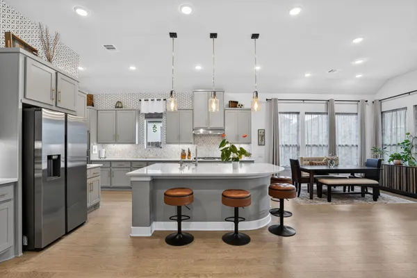 Property Slideshow image 3 of 37 | 107 spider lily ct, Montgomery, TX, 77316