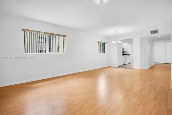 Property Slideshow image 2 of 62 | 900 sw 142nd ave 115l, Pembroke Pines, FL, 33027