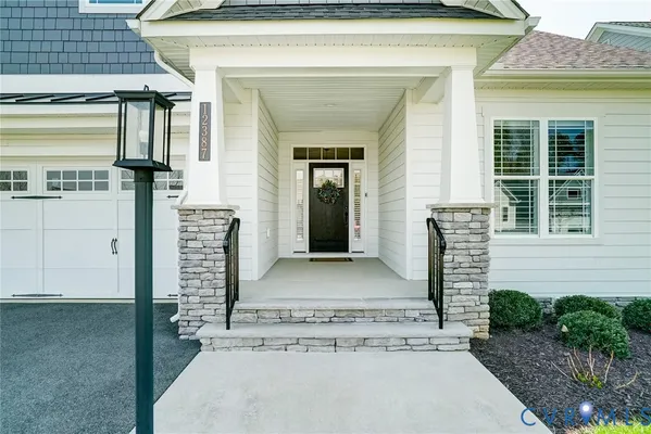 Property Slideshow image 2 of 28 | 12387 s readers cir, Manakin Sabot, VA, 23103