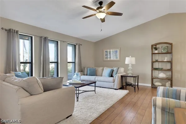 Property Slideshow image 3 of 25 | 105 montaubon ct, Naples, FL, 34112