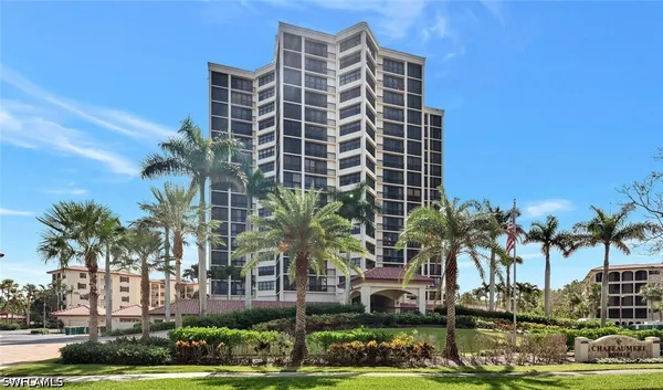 Property Slideshow image 2 of 19 | 6000 pelican bay blvd c202, Naples, FL, 34108