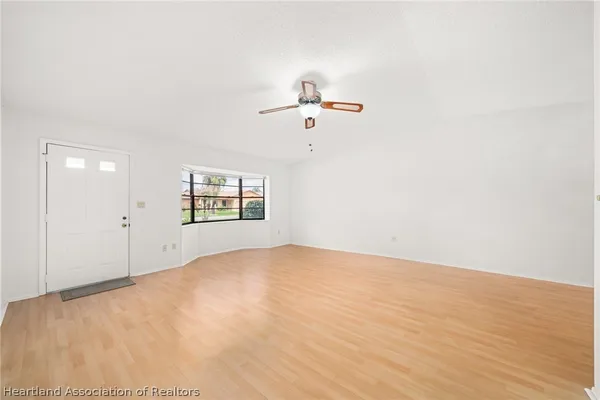 Property Slideshow image 2 of 45 | 3838 thunderbird hill cir, Sebring, FL, 33872