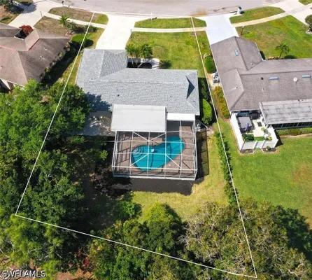Property Slideshow image 2 of 33 | 156 marseille dr, Naples, FL, 34112