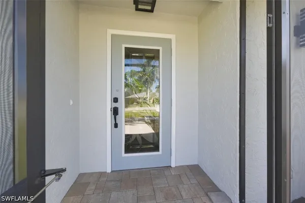 Property Slideshow image 3 of 33 | 156 marseille dr, Naples, FL, 34112