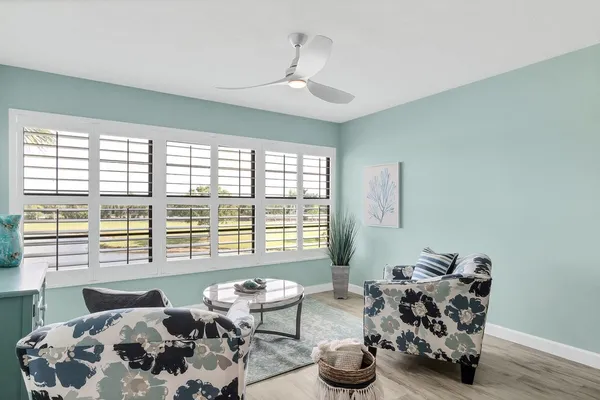 Property Slideshow image 3 of 34 | 33 plantation dr 205, Vero Beach, FL, 32966